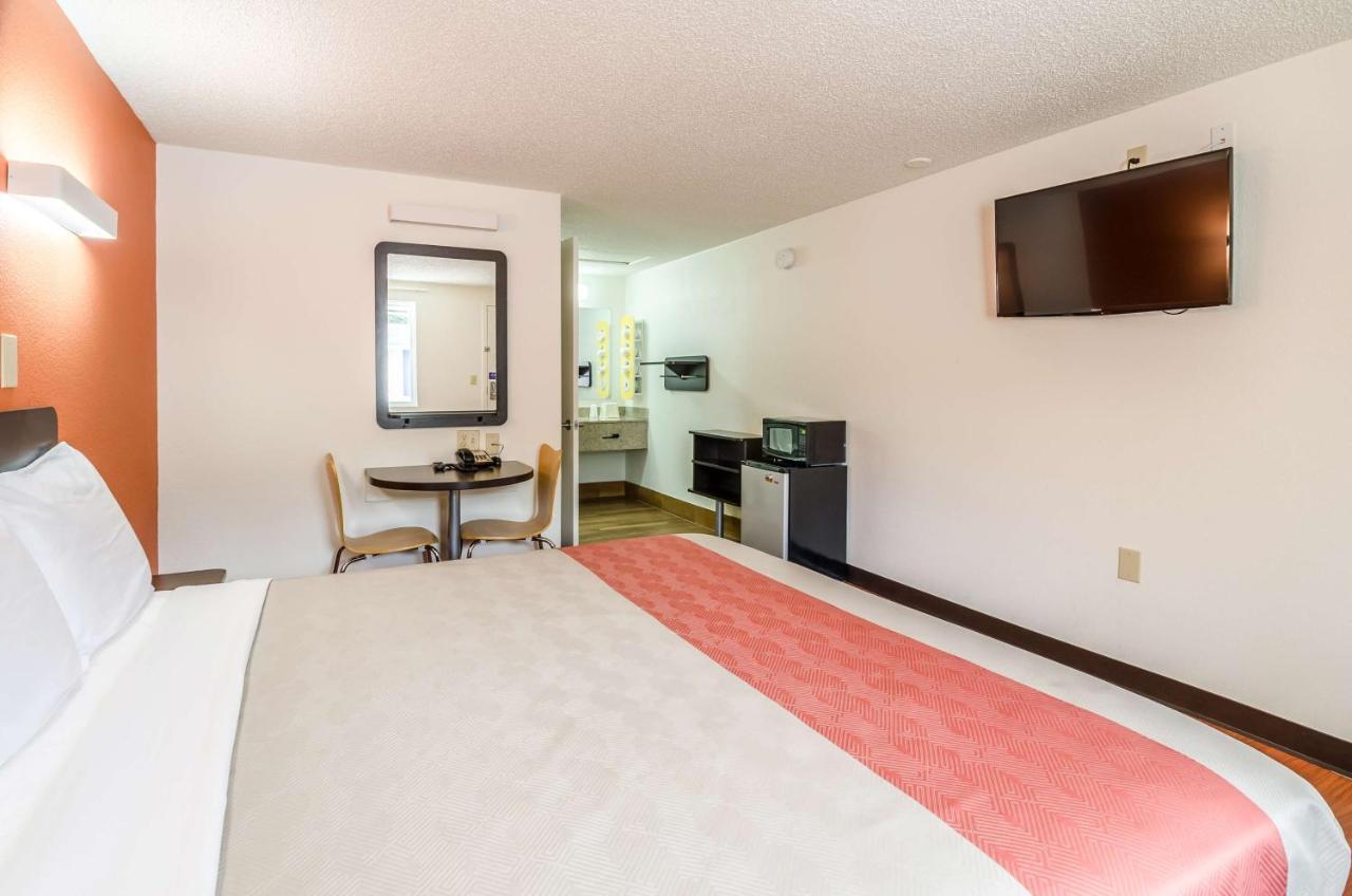 Motel 6-Troutville, Va Exteriör bild